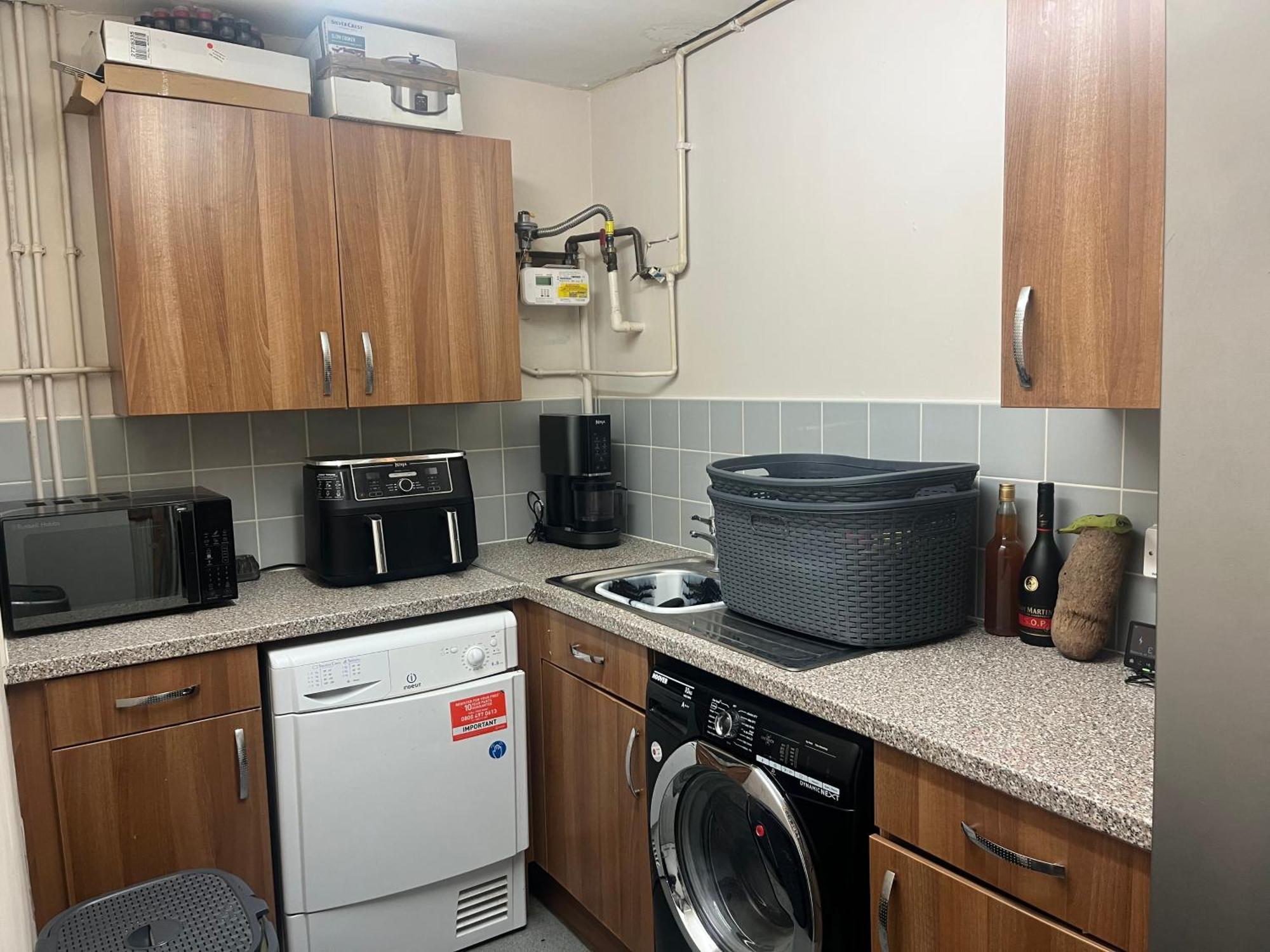 Queenomega'S Home Stay London Eksteriør bilde